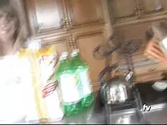 সুন্দরি সেক্সি বাংলাসেক্স ভিড়িও মহিলার, মা,